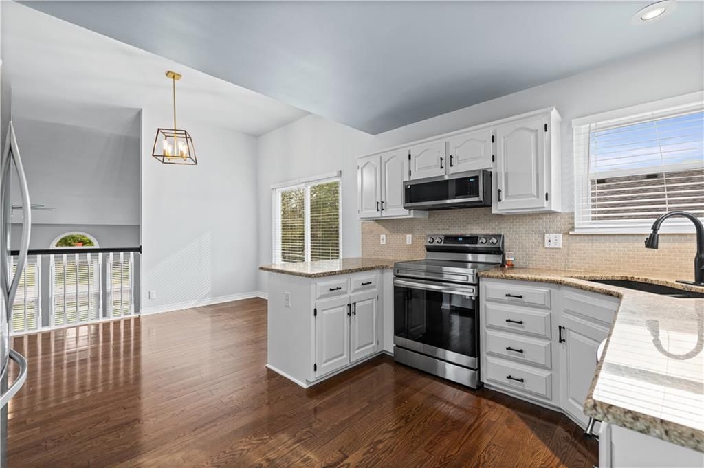 21415 W 52nd Street — photo 11