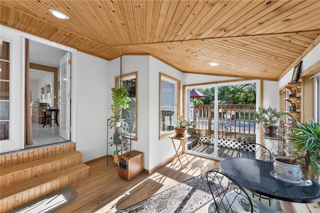 15007 Northern Hills Drive — photo 16