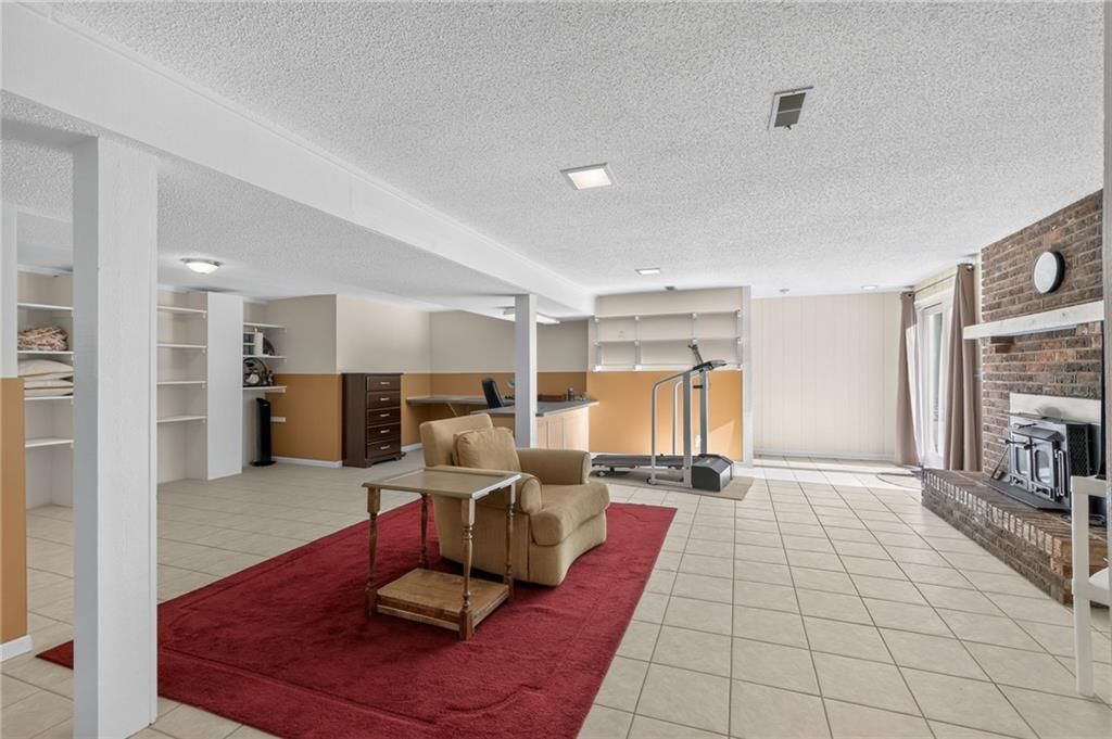 15007 Northern Hills Drive — photo 34