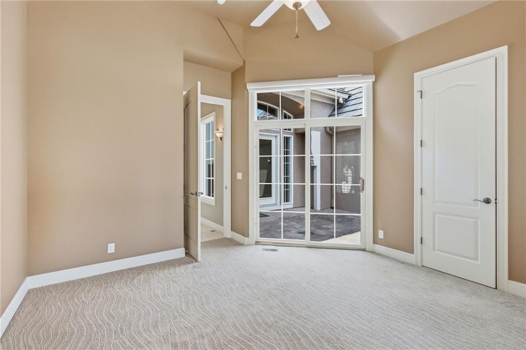 15212 Fontana Street — photo 27