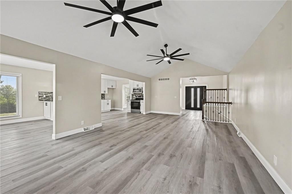 12223 Hills Road — photo 12