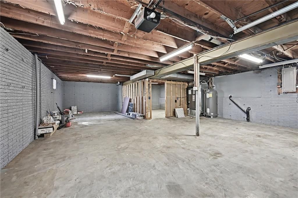 12223 Hills Road — photo 29