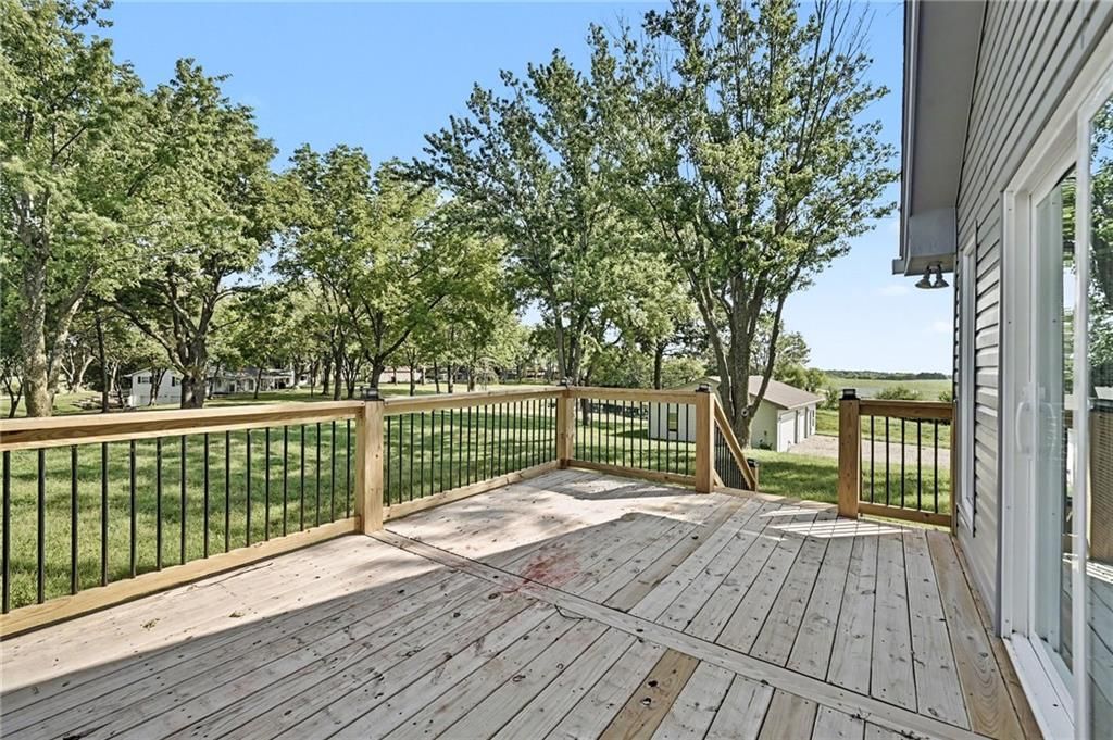 12223 Hills Road — photo 32