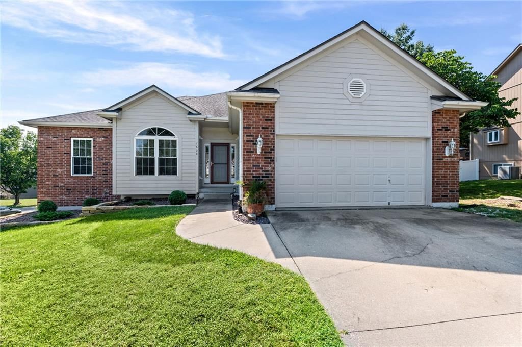 1608 NE Craigievar Court — photo 1
