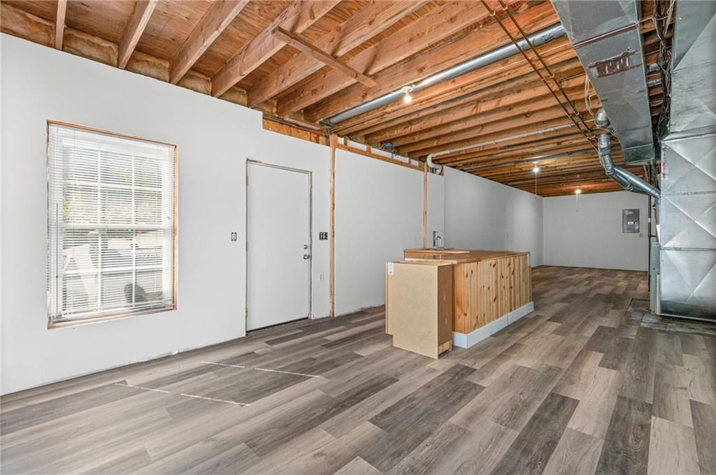 1608 NE Craigievar Court — photo 31