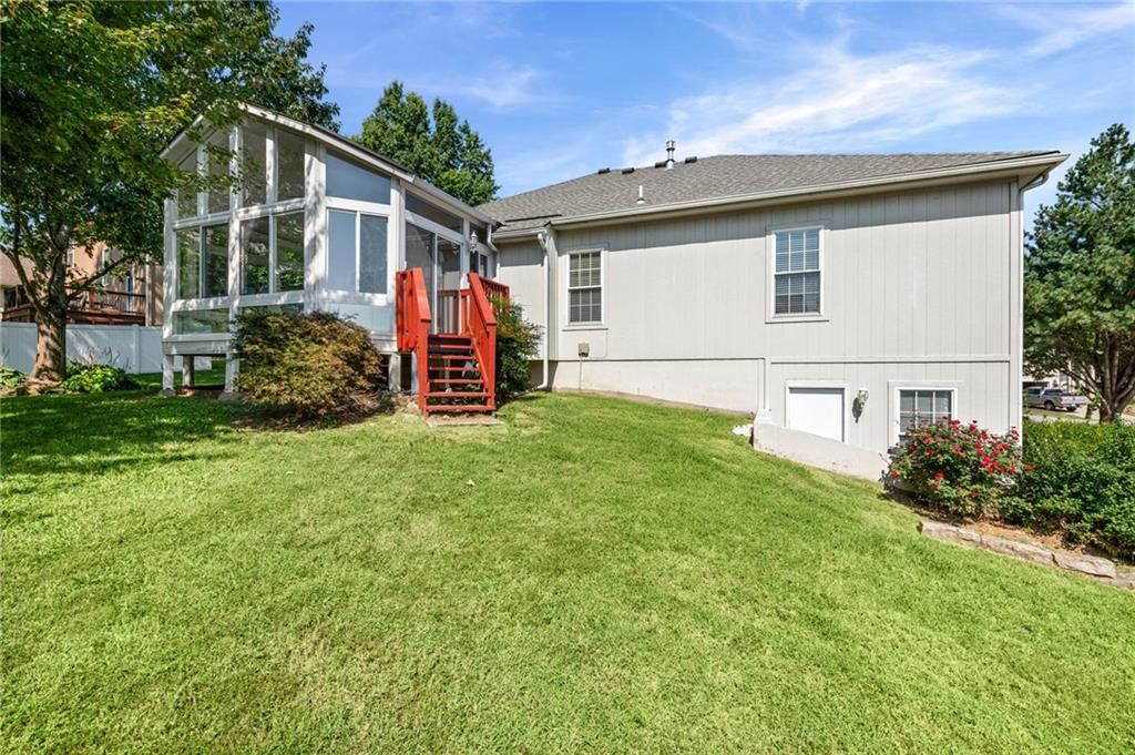 1608 NE Craigievar Court — photo 34