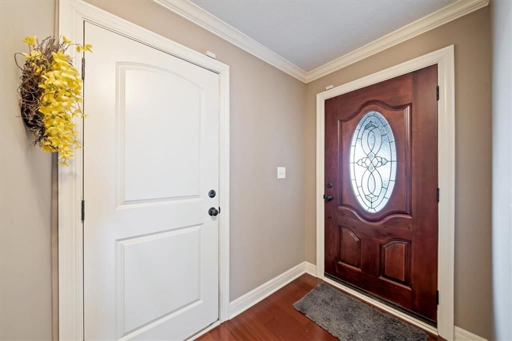 10242 Foster Street — photo 23
