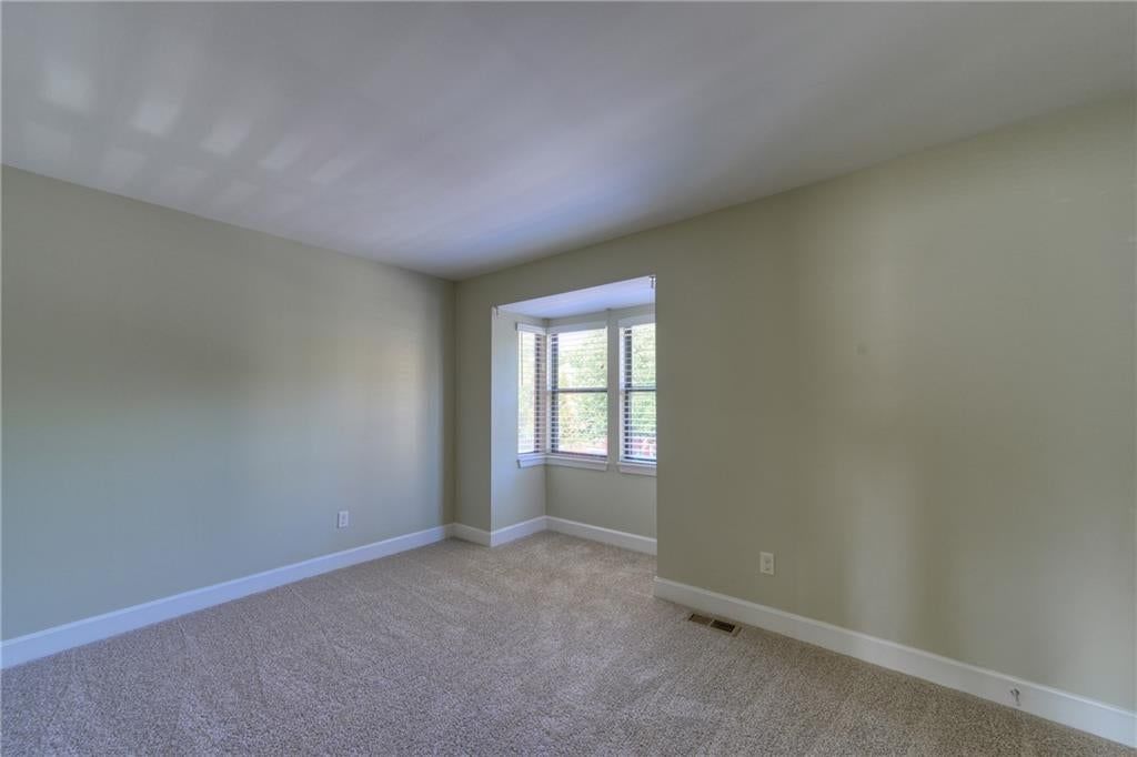431 W 10th Street — photo 11
