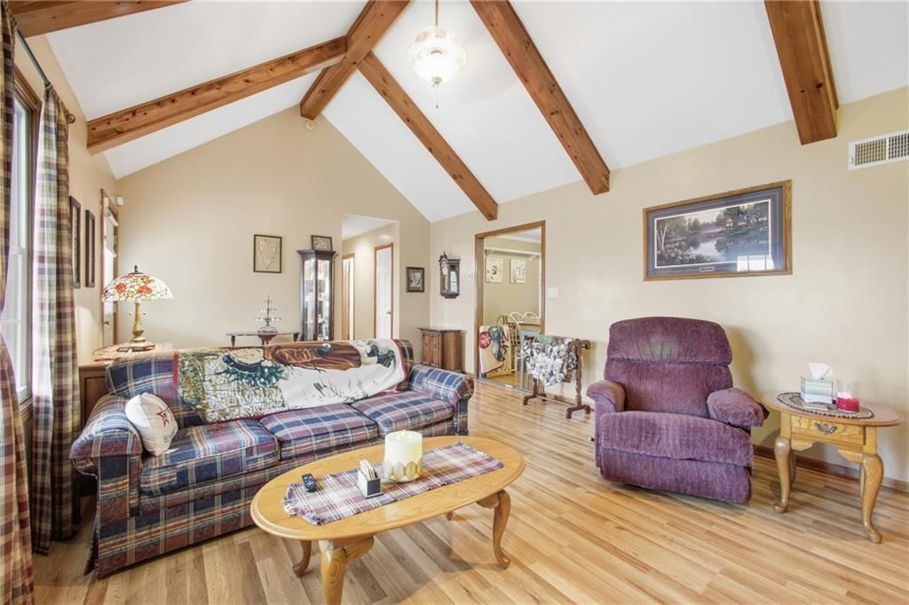 502 NE Fox Trail Drive — photo 15