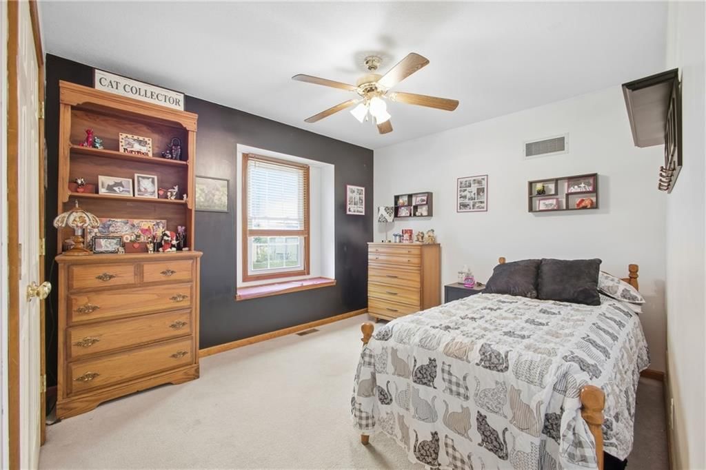 502 NE Fox Trail Drive — photo 16