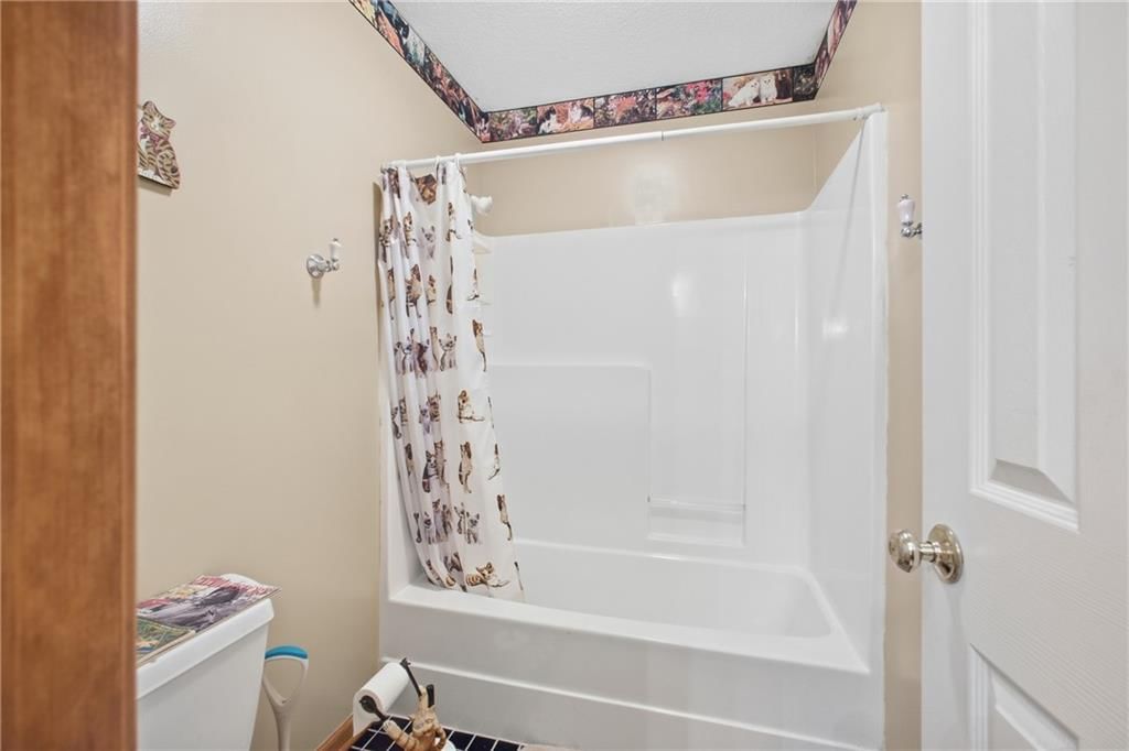 502 NE Fox Trail Drive — photo 18