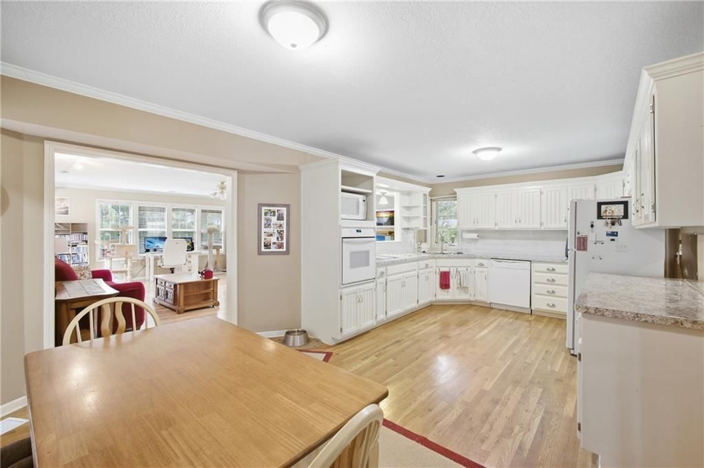 502 NE Fox Trail Drive — photo 28