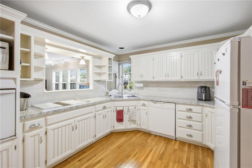 502 NE Fox Trail Drive — photo 30