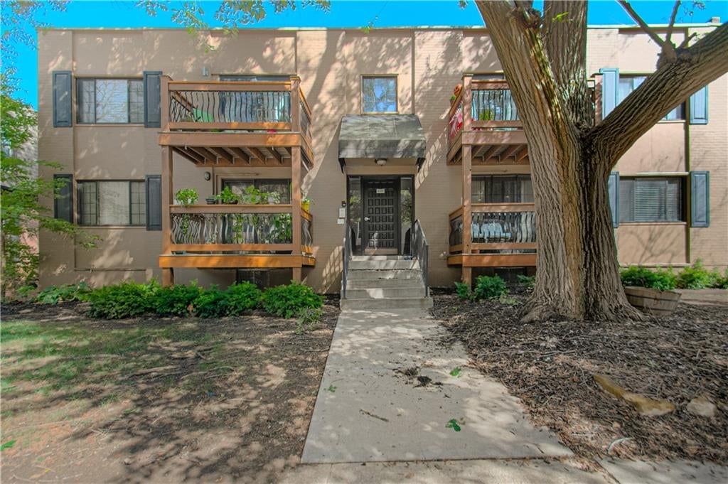4529 Holly Street — photo 1