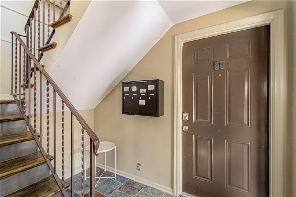 4529 Holly Street — photo 4