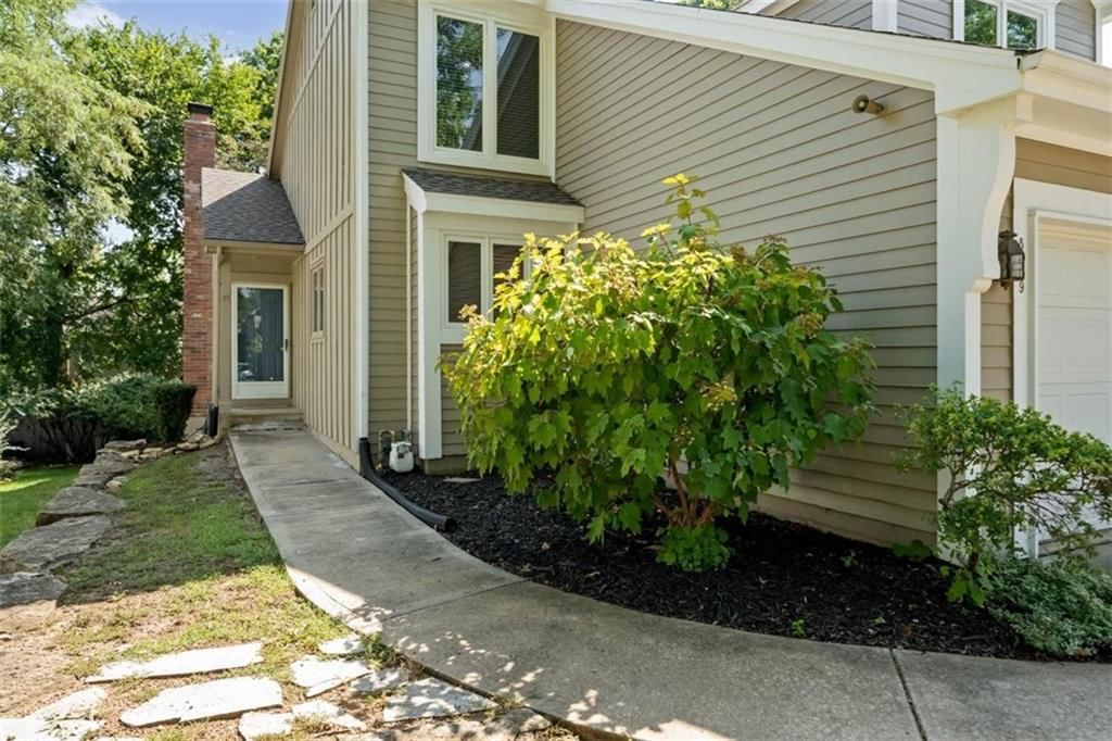 8309 W 121 Street — photo 12