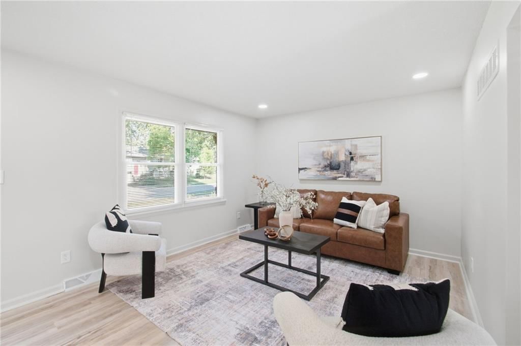 713 SW Williams Street — photo 5