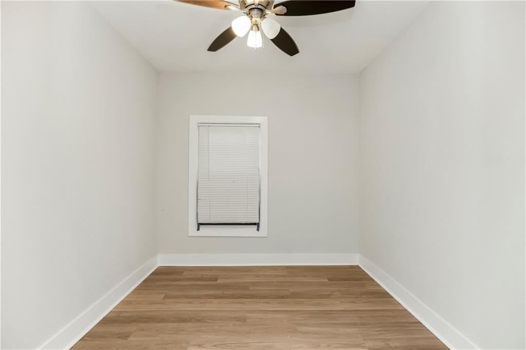 3911 Myrtle Avenue — photo 16