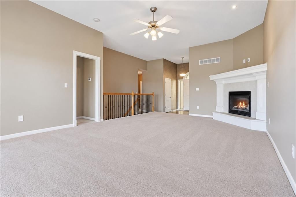 615 Seaton Boulevard, Raymore, MO: listing photo 3
