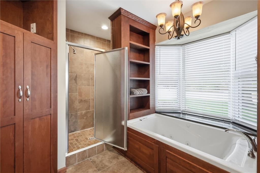 528 NE Bordner Drive — photo 19