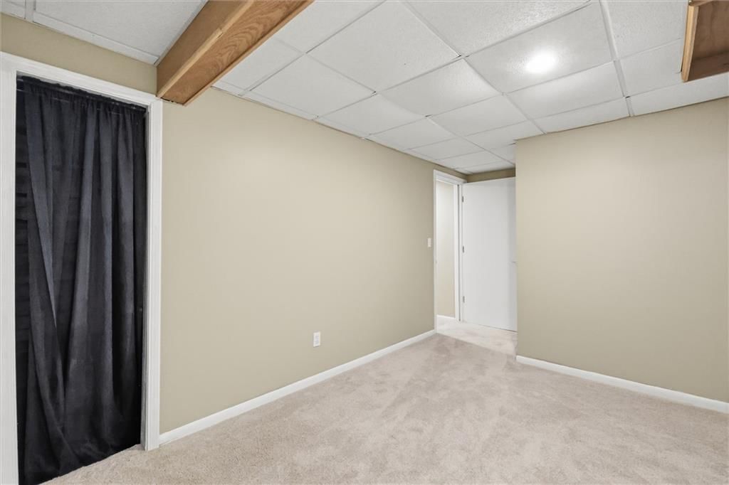 528 NE Bordner Drive — photo 27