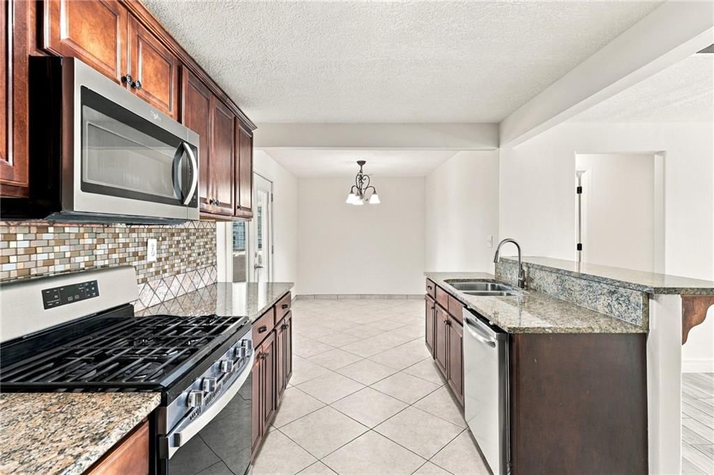 3306 Hagemann Street — photo 12