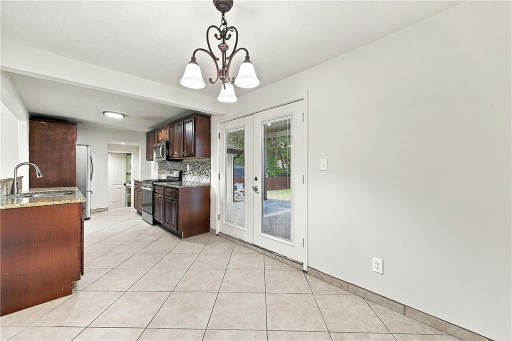 3306 Hagemann Street — photo 20