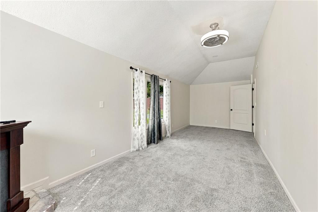 3306 Hagemann Street — photo 40
