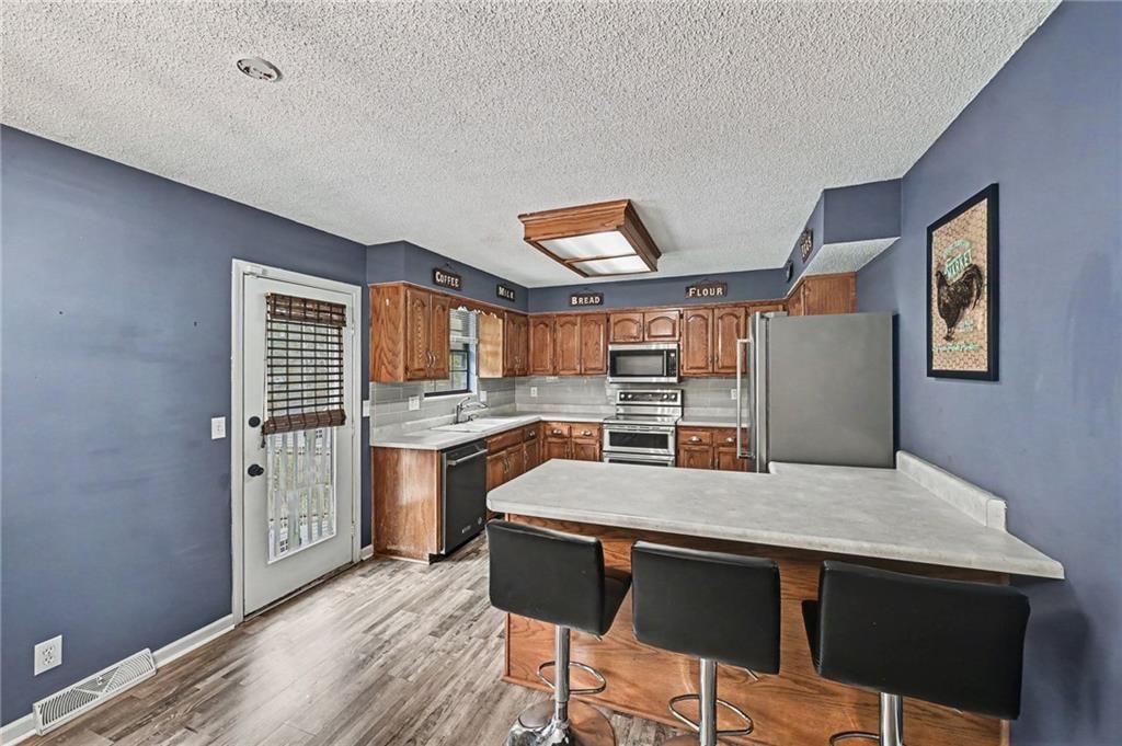 11225 N Tracy Avenue — photo 10