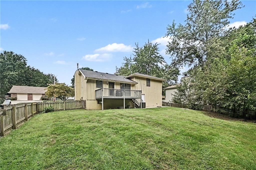 11225 N Tracy Avenue — photo 27