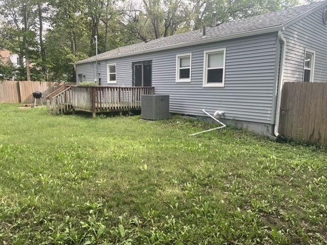 506 E 91st Terrace — photo 17