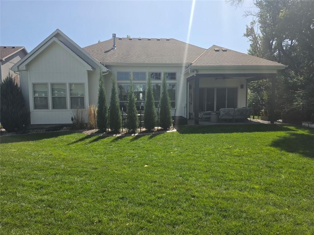 15882 W 165th Terrace — photo 5