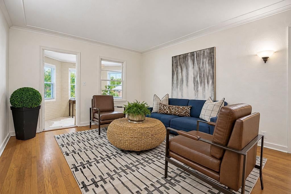 4948 Walnut Street — photo 5