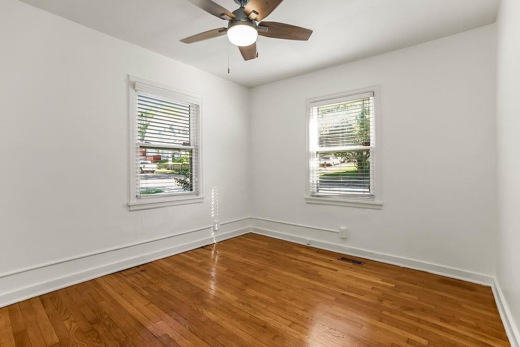 4948 Walnut Street — photo 16