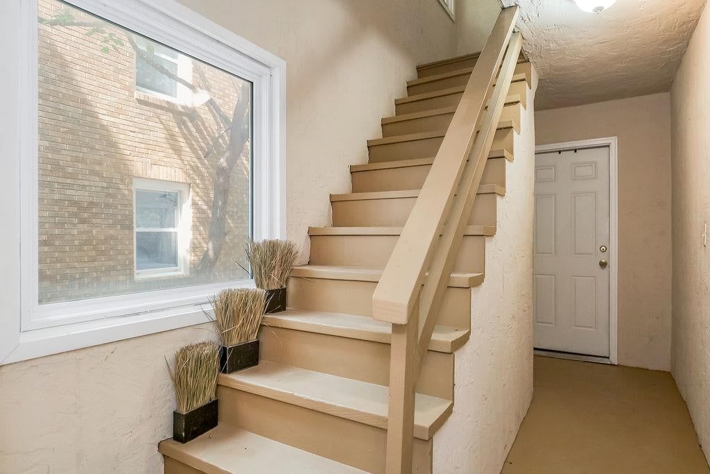 4948 Walnut Street — photo 18