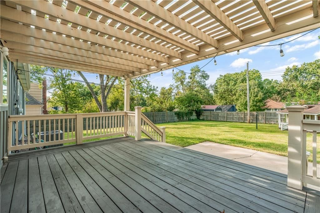 9128 Westbrooke Drive — photo 26