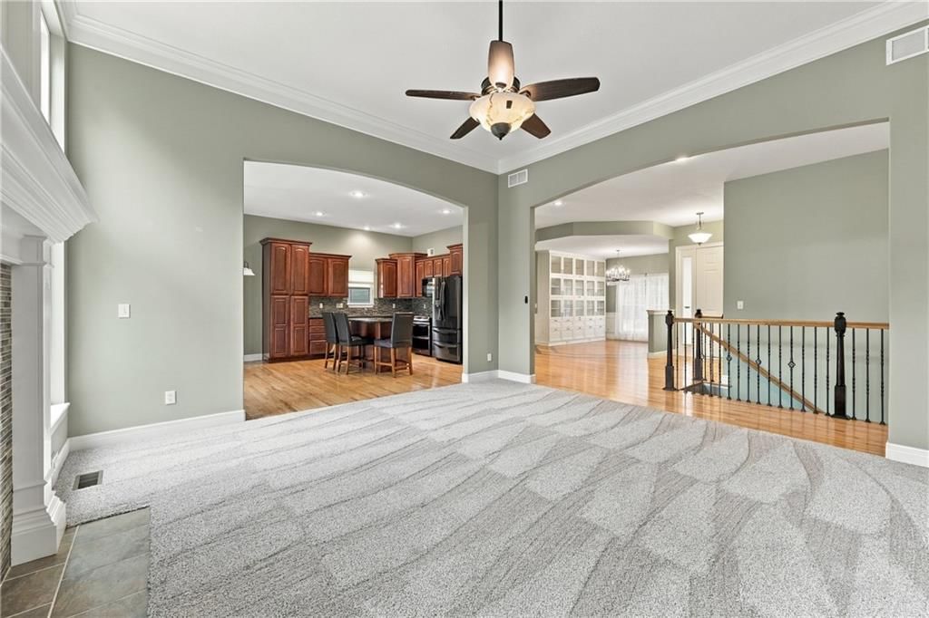 10108 N Willow Avenue — photo 18
