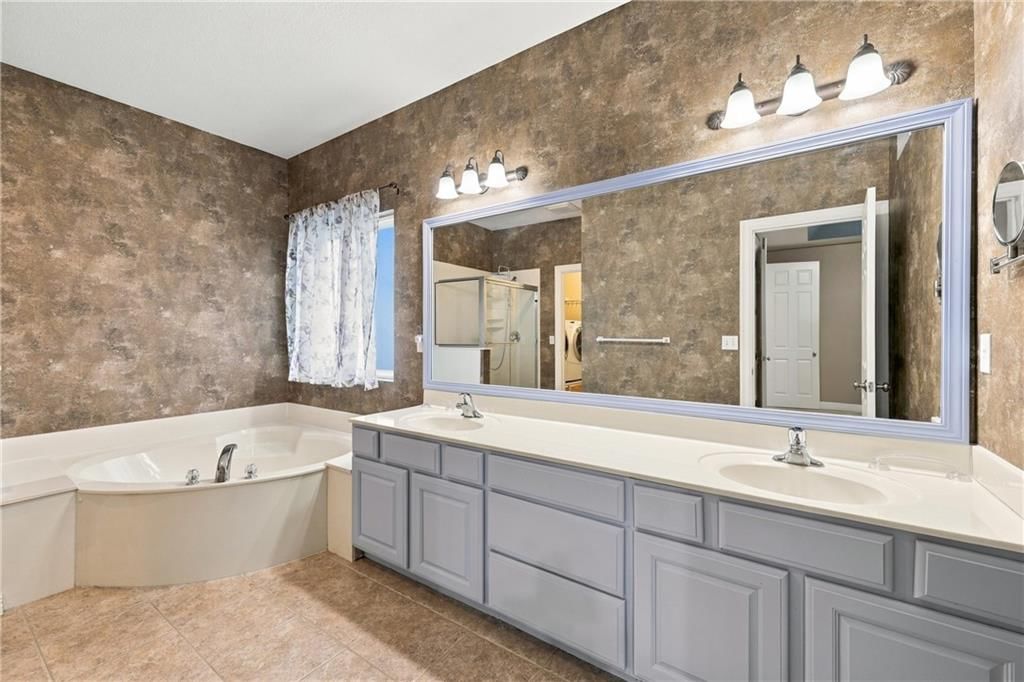 10108 N Willow Avenue — photo 26