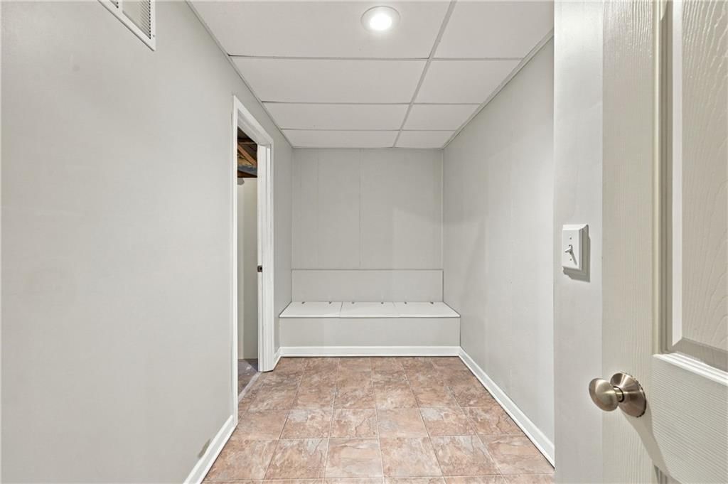 10108 N Willow Avenue — photo 39
