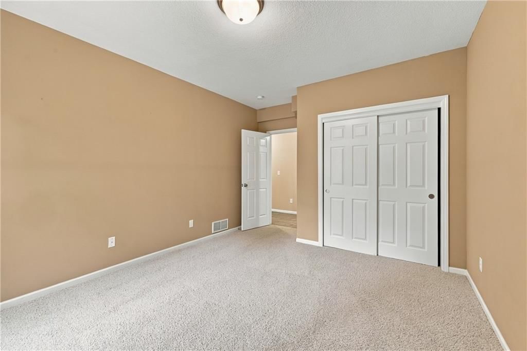 10108 N Willow Avenue — photo 44