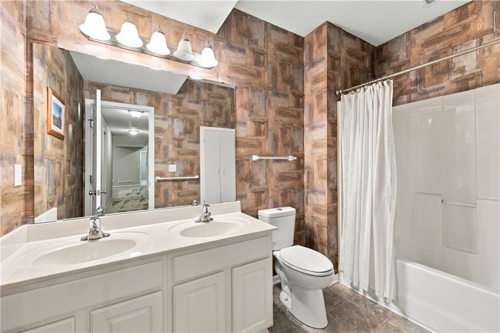 10108 N Willow Avenue — photo 48