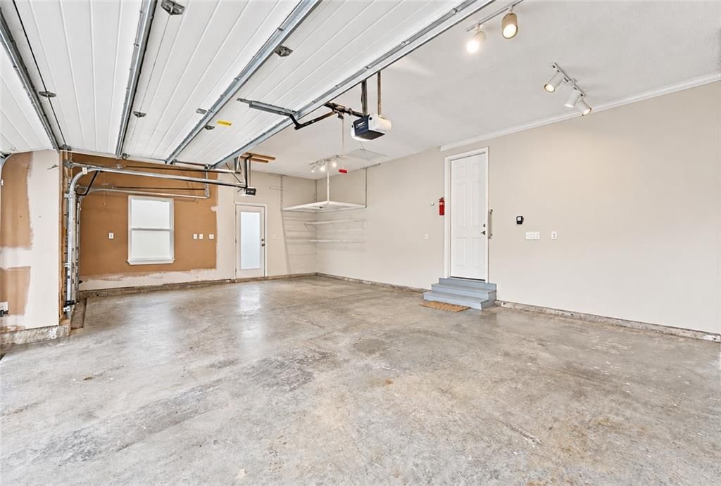10108 N Willow Avenue — photo 51