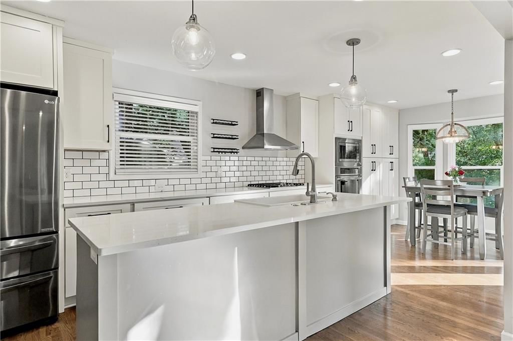 8025 Dearborn Drive — photo 12