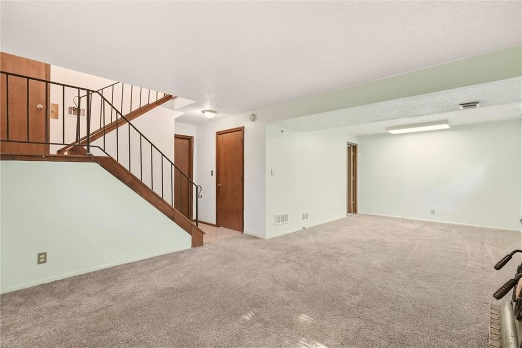 16612 W 125th Street — photo 32