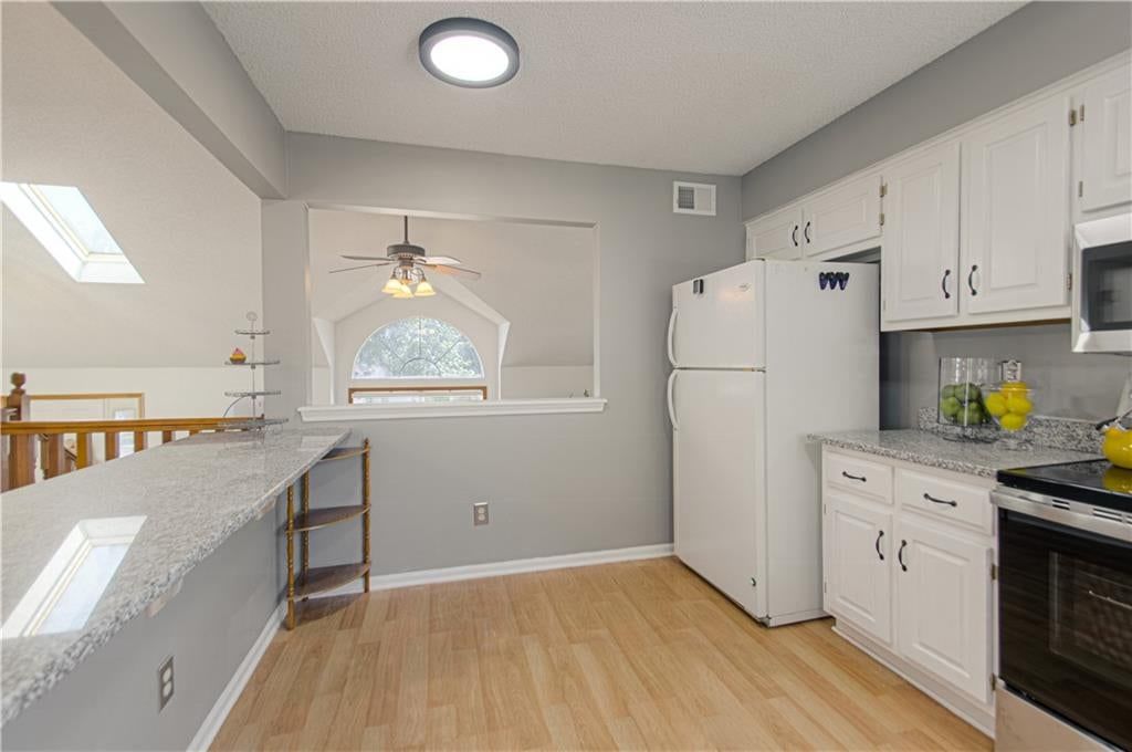 18412 W 163RD Street — photo 12
