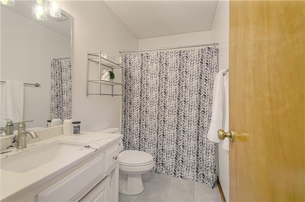 18412 W 163RD Street — photo 20