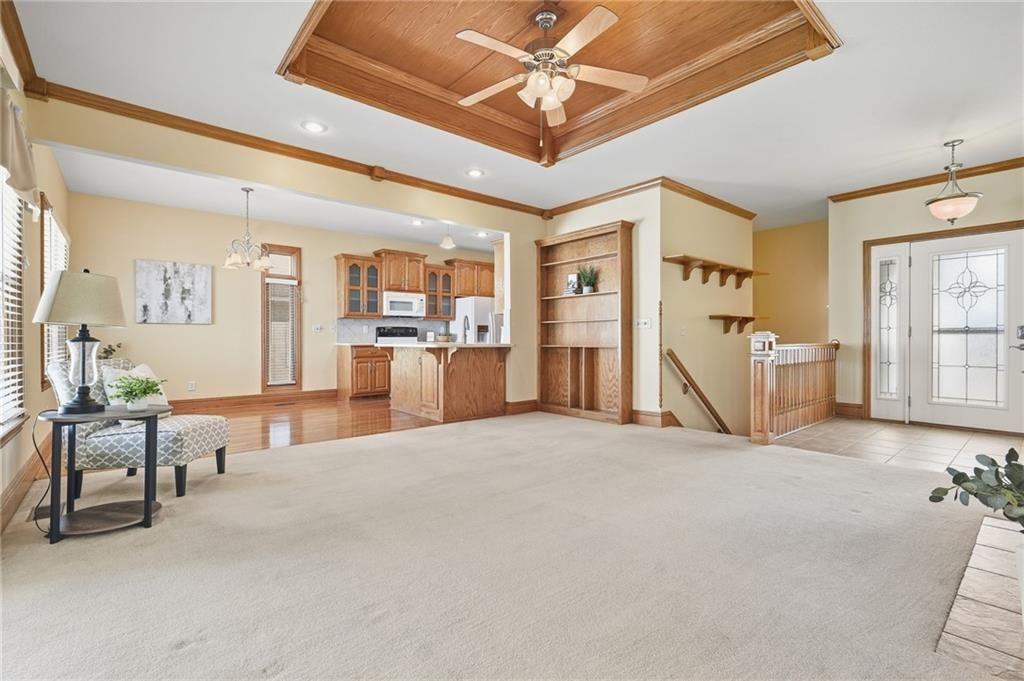 Photo 9 of 29 - 11404 Trevor Drive, Peculiar, MO 64078
