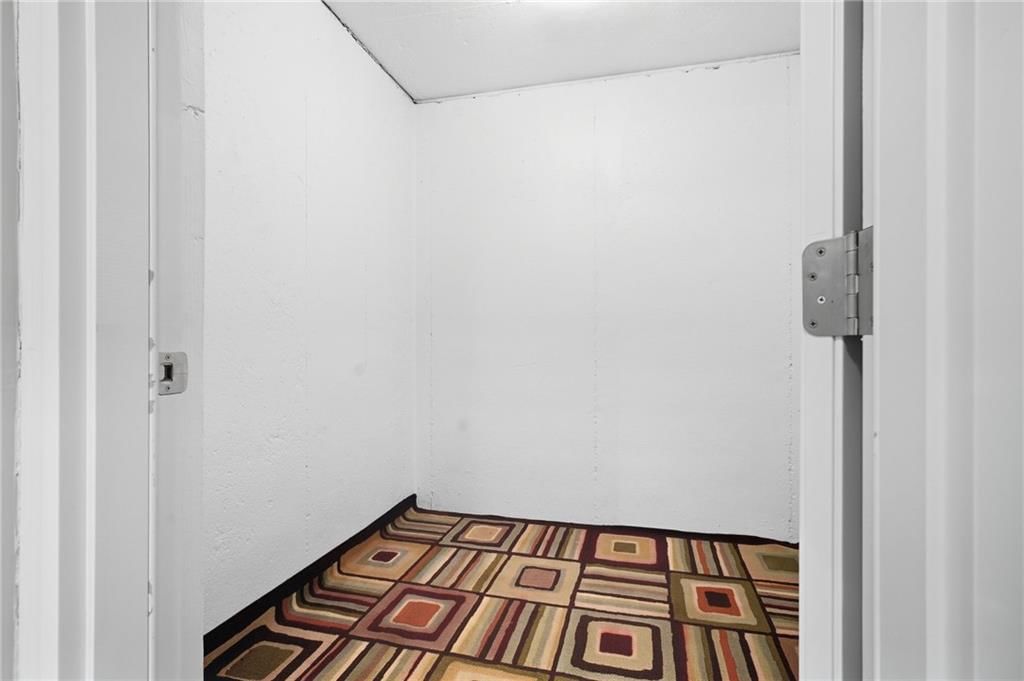Photo 22 of 29 - 11404 Trevor Drive, Peculiar, MO 64078