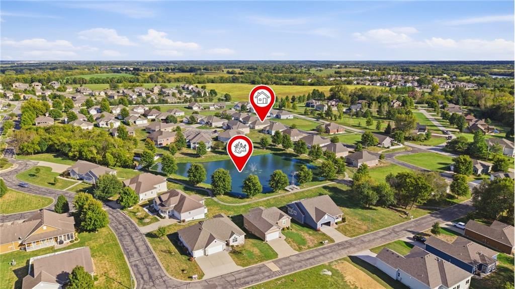 11404 Trevor Drive, Peculiar, MO: listing photo 2