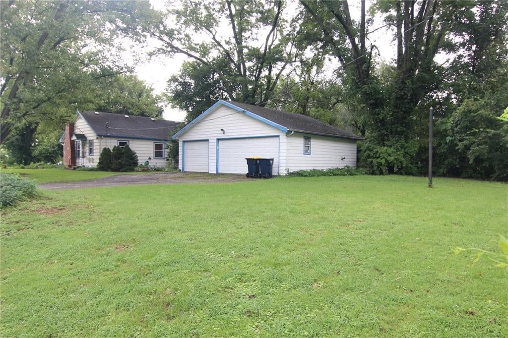 7700 Blue Ridge Boulevard — photo 4